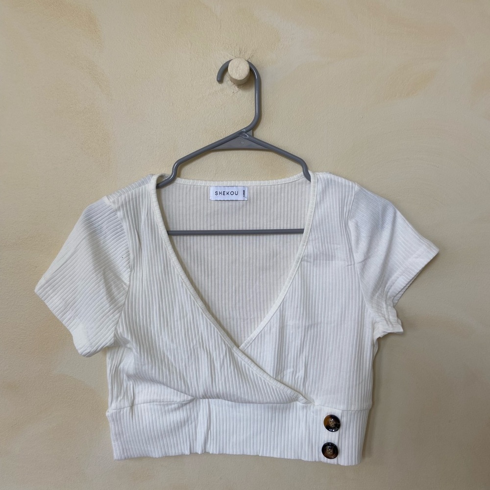 Shekou Crop Tee
